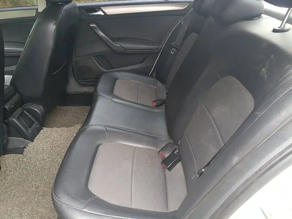 Volkswagen Santana — миниатюра 13