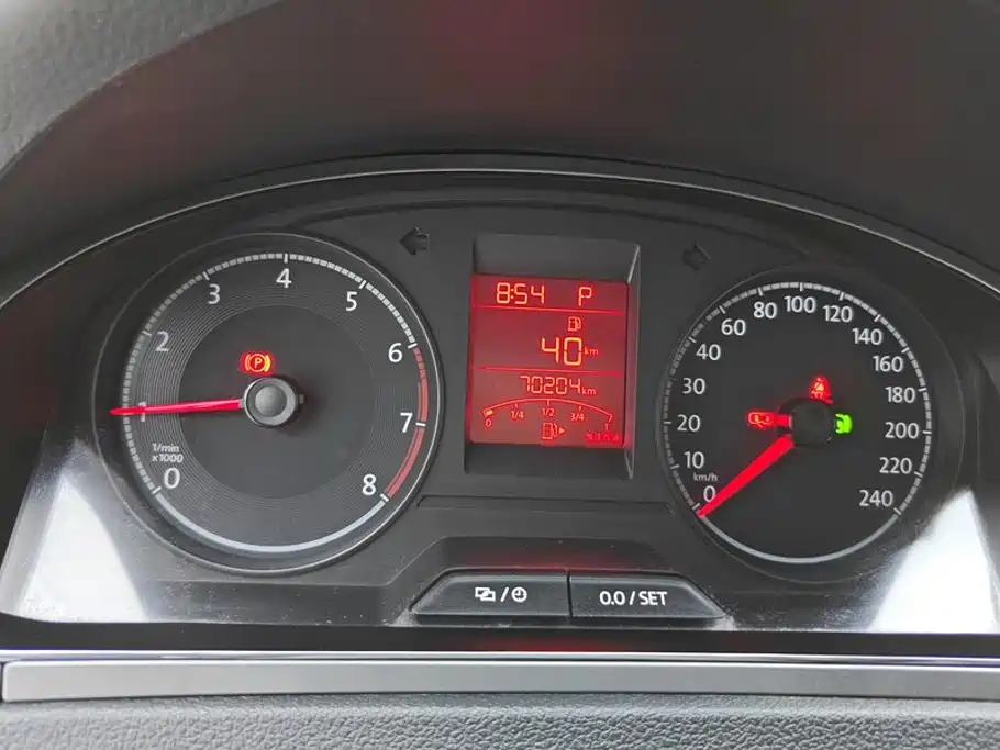 Volkswagen Santana — миниатюра 14