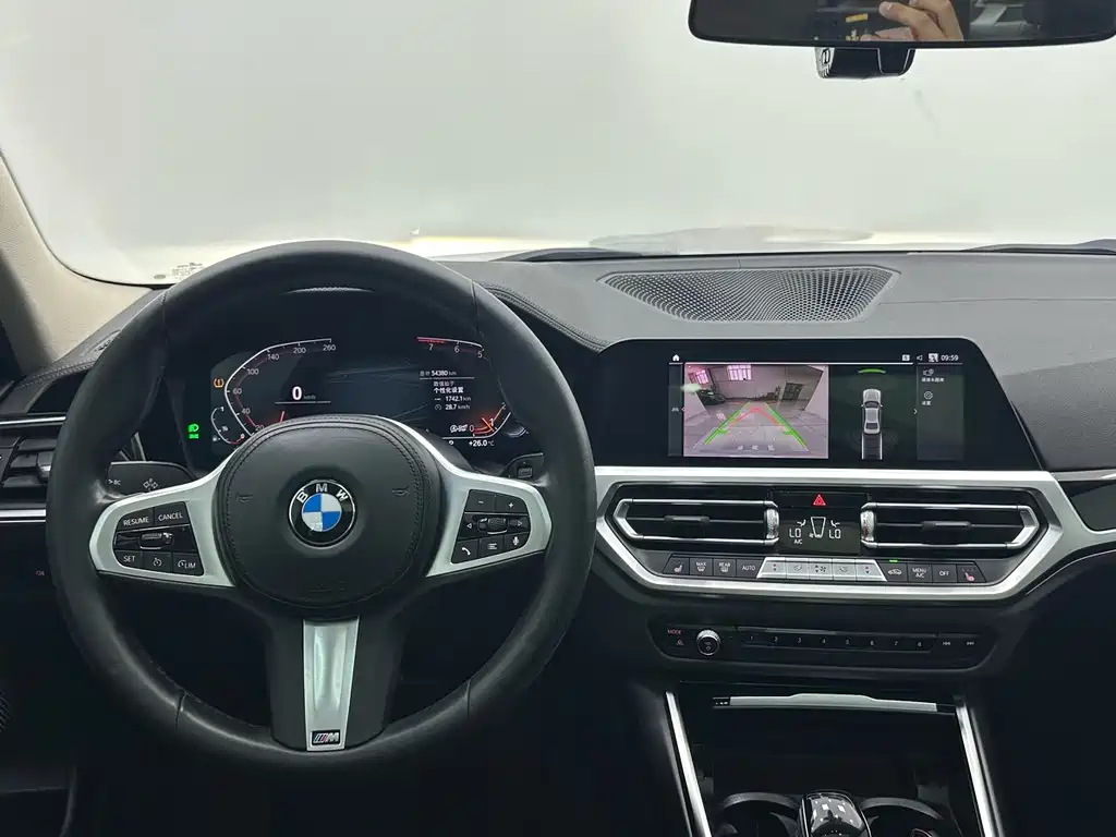 BMW 3 Series — миниатюра 10