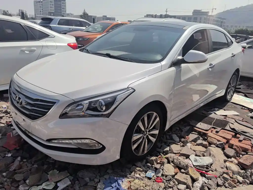 Hyundai Mistra — миниатюра 2