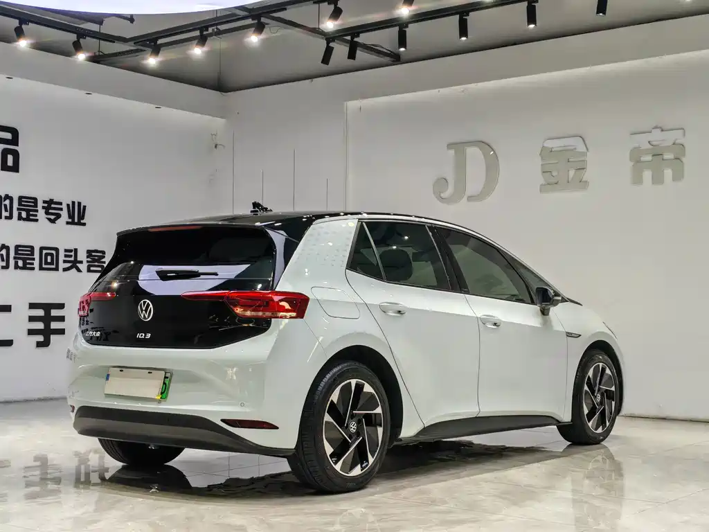 Volkswagen ID.3 — миниатюра 13