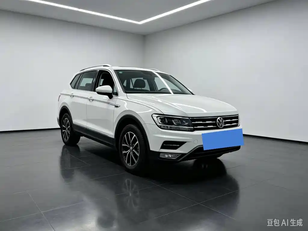 Volkswagen Tiguan L — миниатюра 2