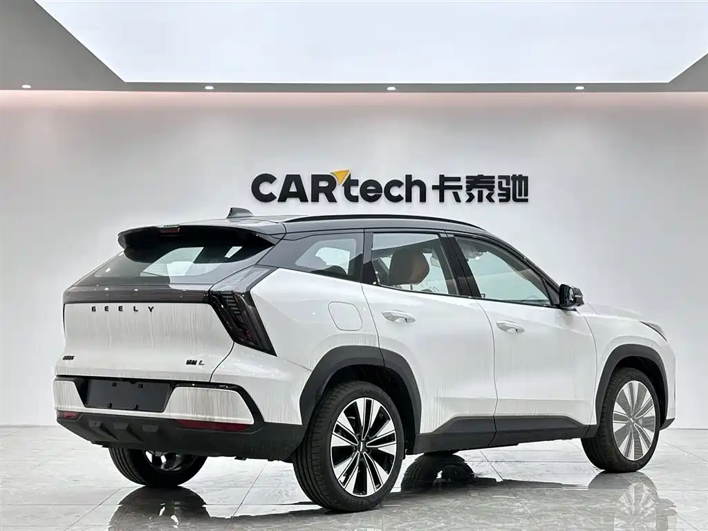 Geely Boyue L L 2025 1.5TD DCT