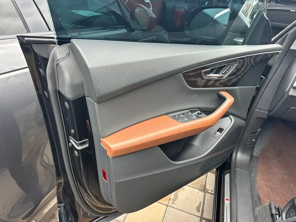 Audi Q8 — миниатюра 3