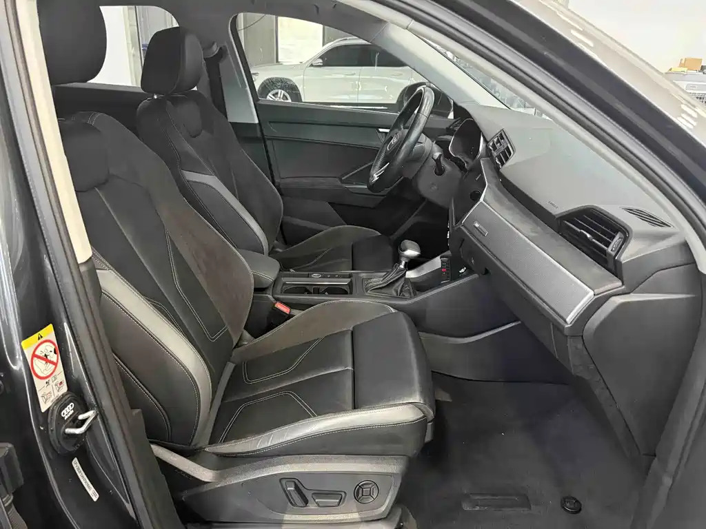 Audi Q3 Sportback — миниатюра 18