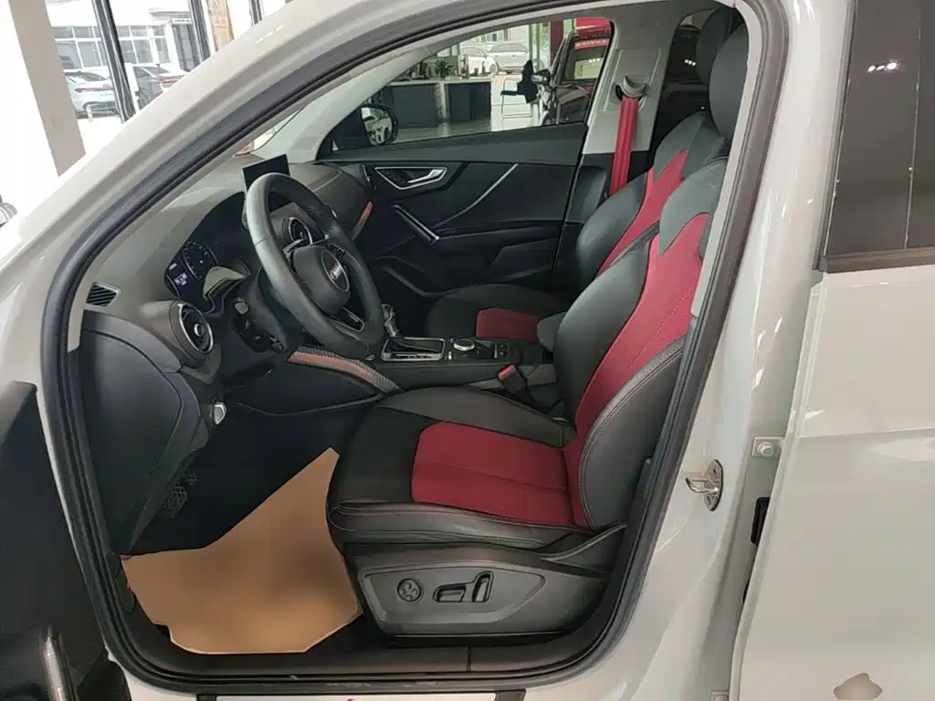 Audi Q2L — миниатюра 15