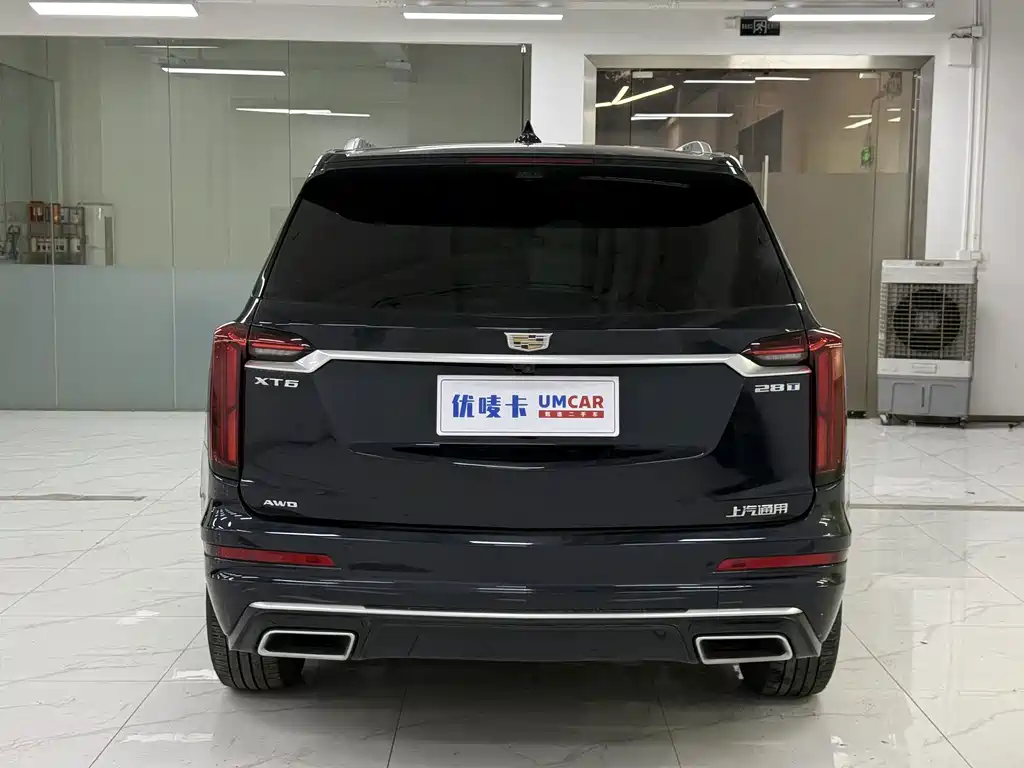 Cadillac XT6 — миниатюра 5