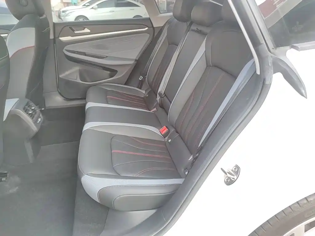 Volkswagen Lamando — миниатюра 17