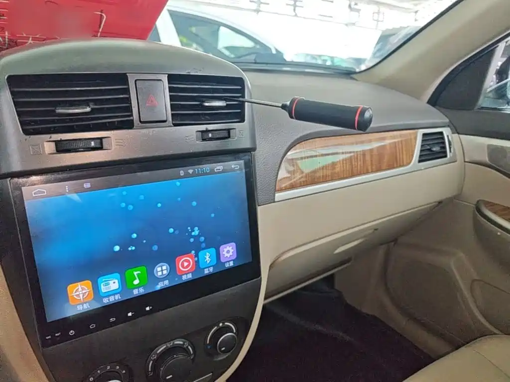 Buick Excelle — миниатюра 10