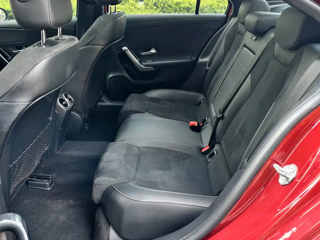 Mercedes-Benz A-Class — миниатюра 30