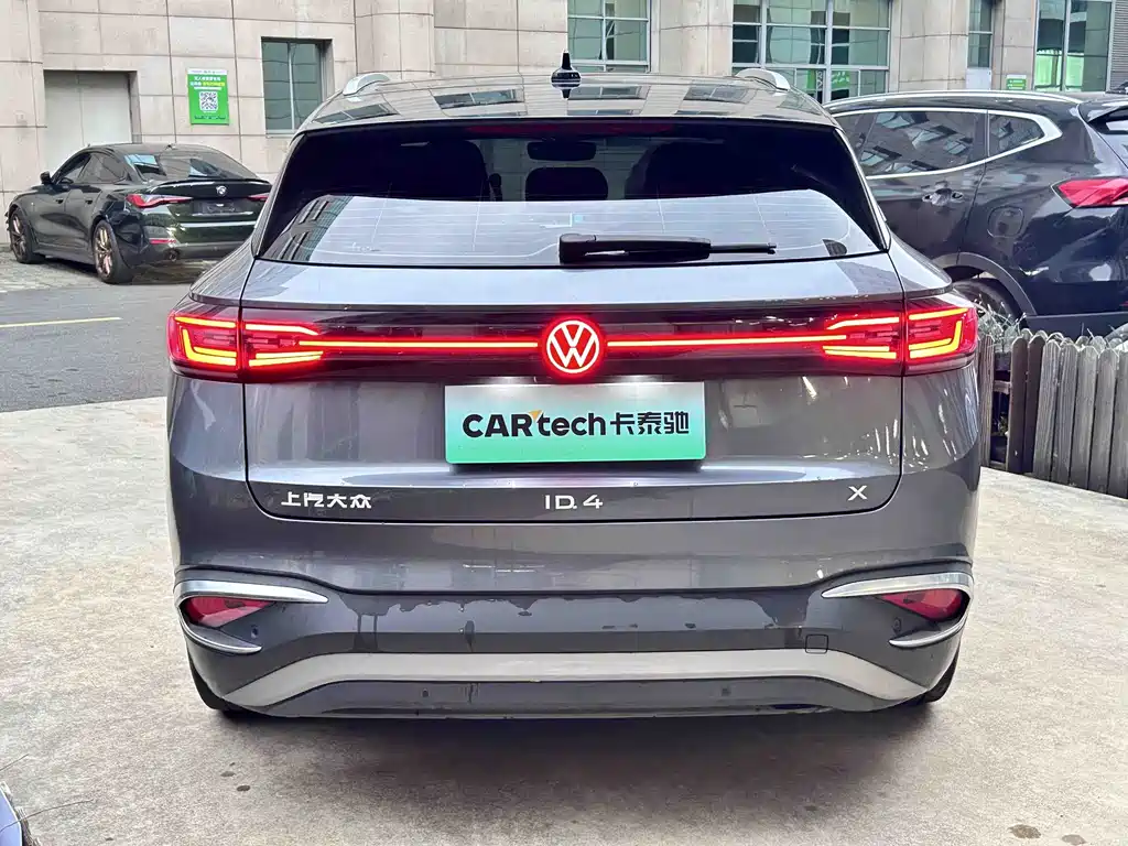 Volkswagen ID.4 X — миниатюра 4