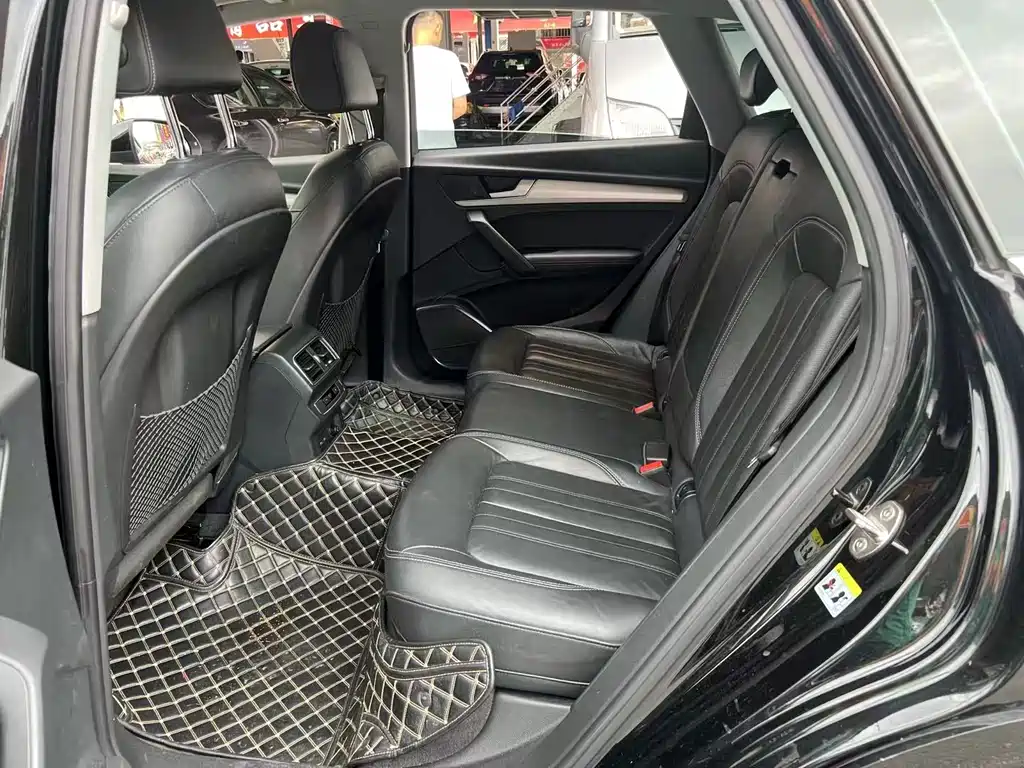 Audi Q5L 2020 40 TFSI Fashion