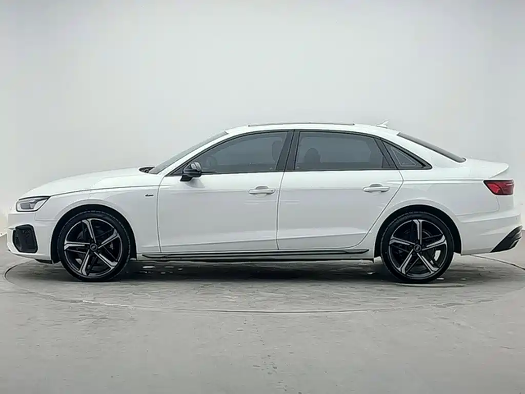 Audi A4L — миниатюра 2