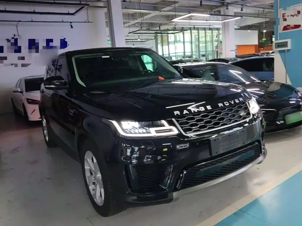 Land Rover Sport PHEV — миниатюра 4