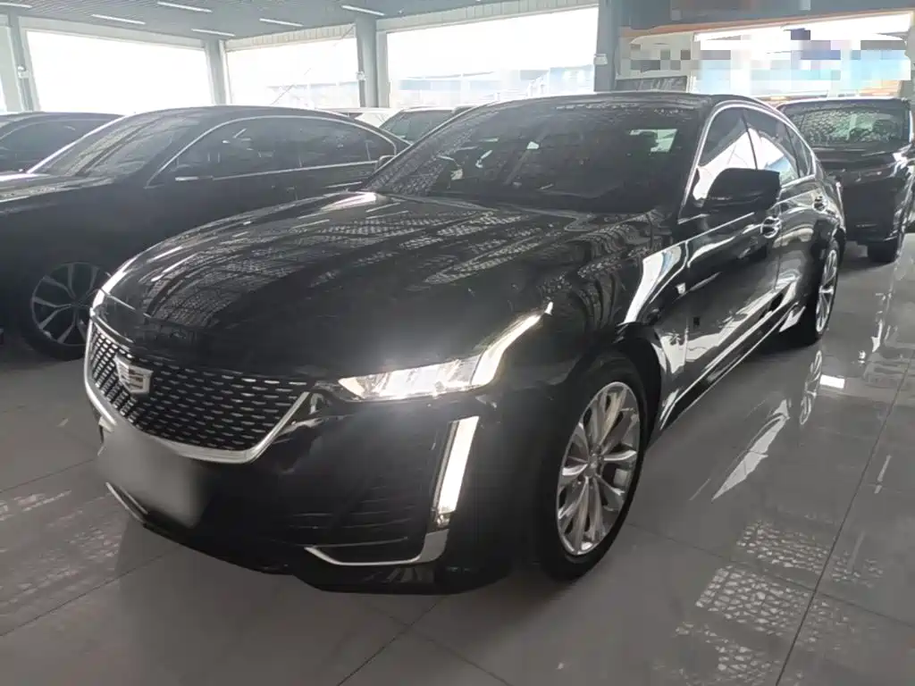 Cadillac CT5 — миниатюра 2