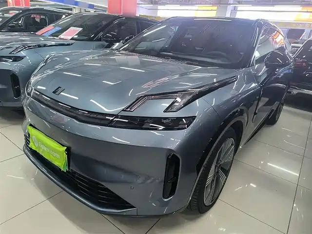 LYNK & CO. 08 EM P 2024