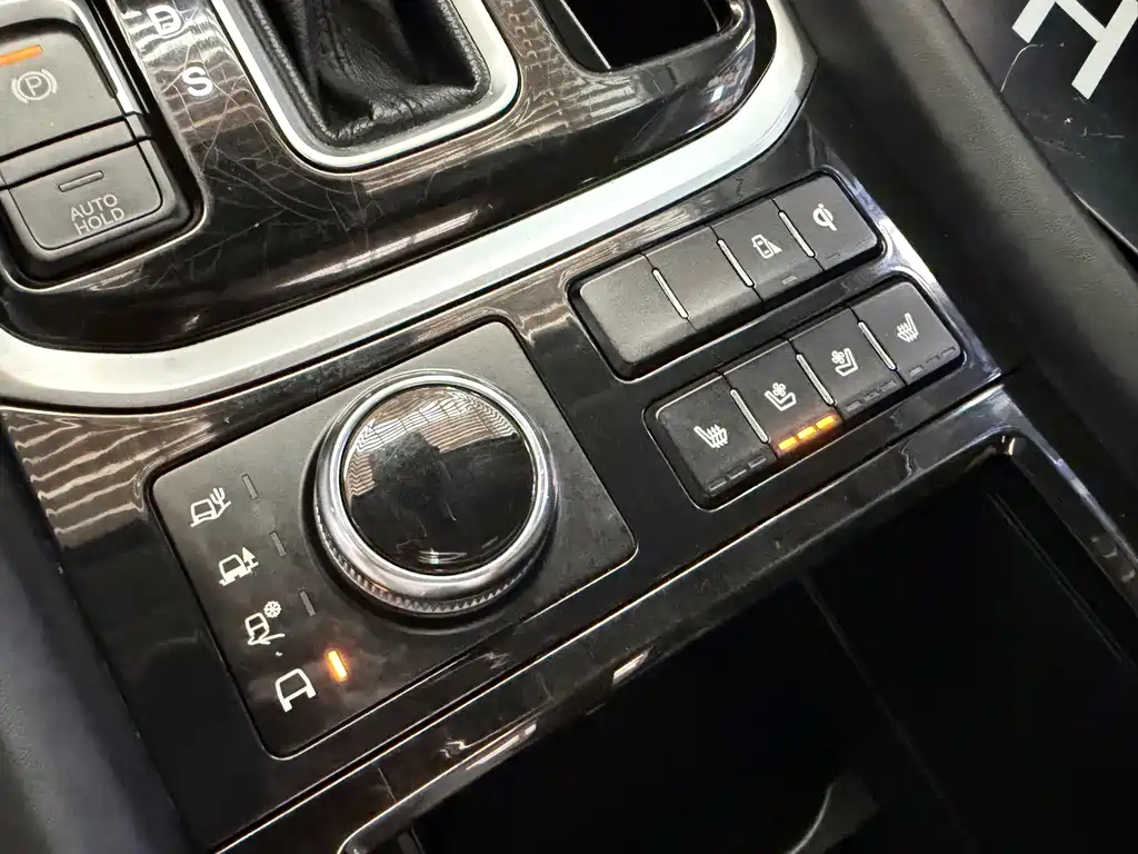 GAC Motor Trumpchi GS8 — миниатюра 23