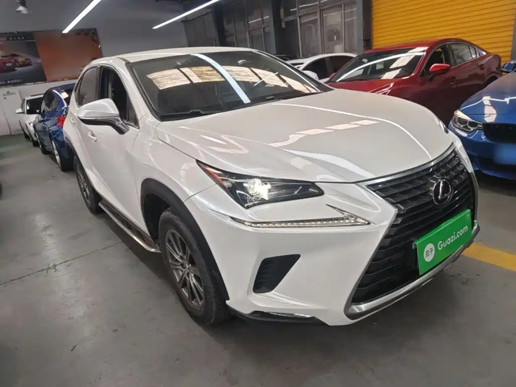 Lexus NX — миниатюра 4