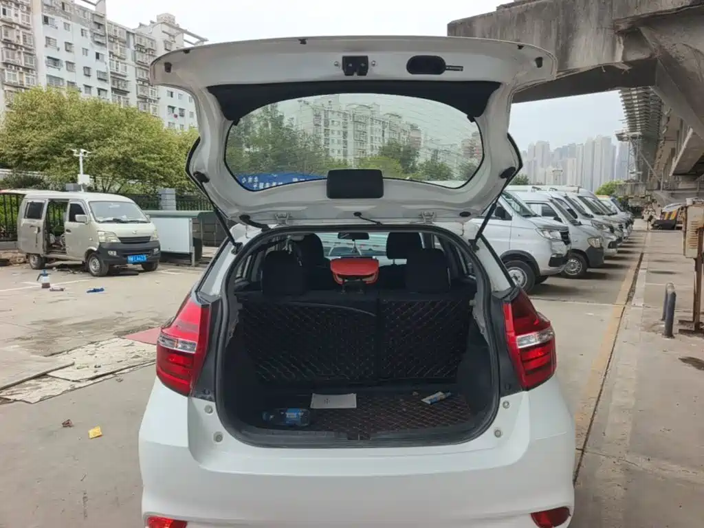 Toyota Vios FS — миниатюра 19