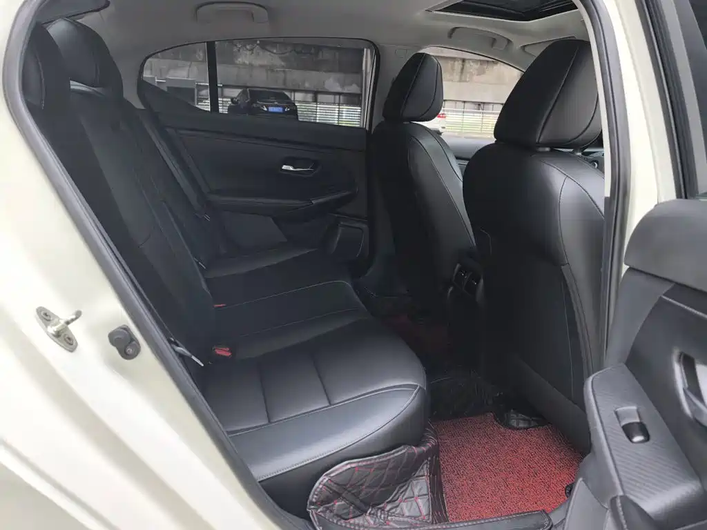 Nissan Sylphy — миниатюра 17