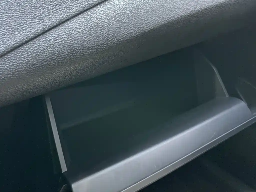 Toyota Corolla — миниатюра 15