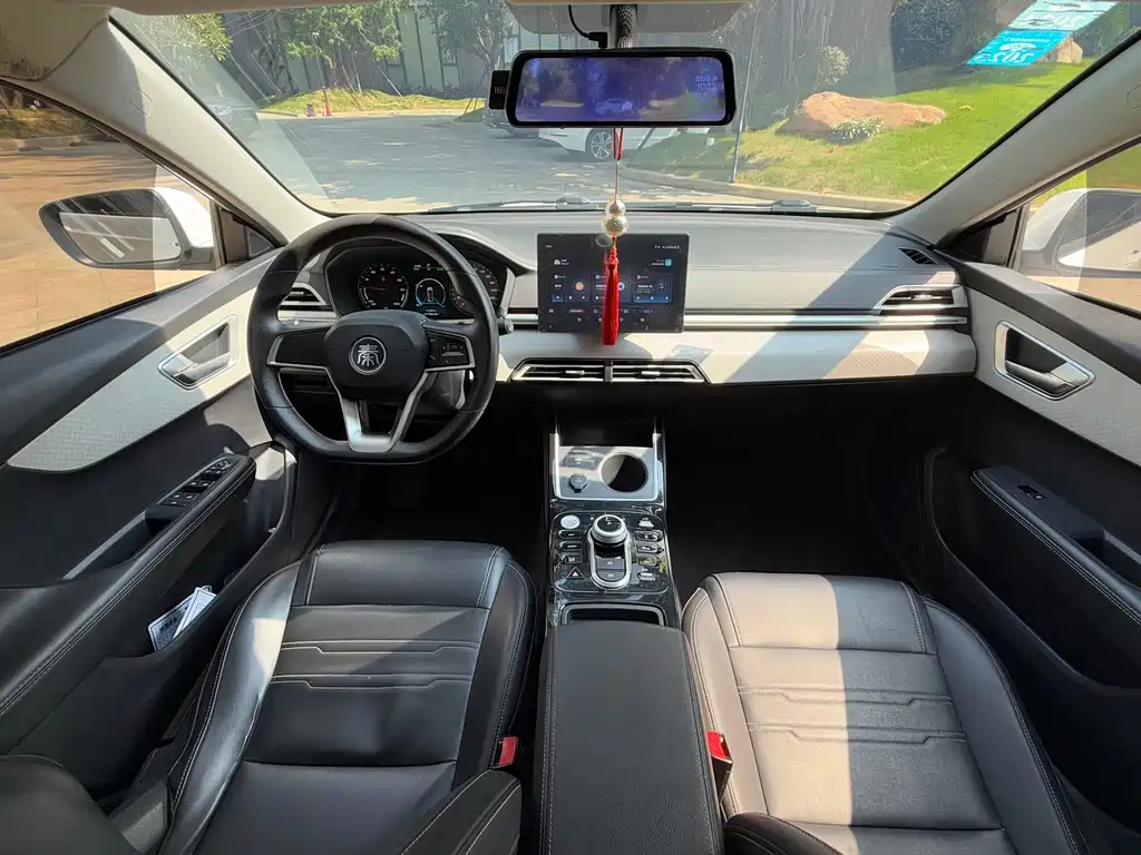 BYD Qin NEV — миниатюра 4