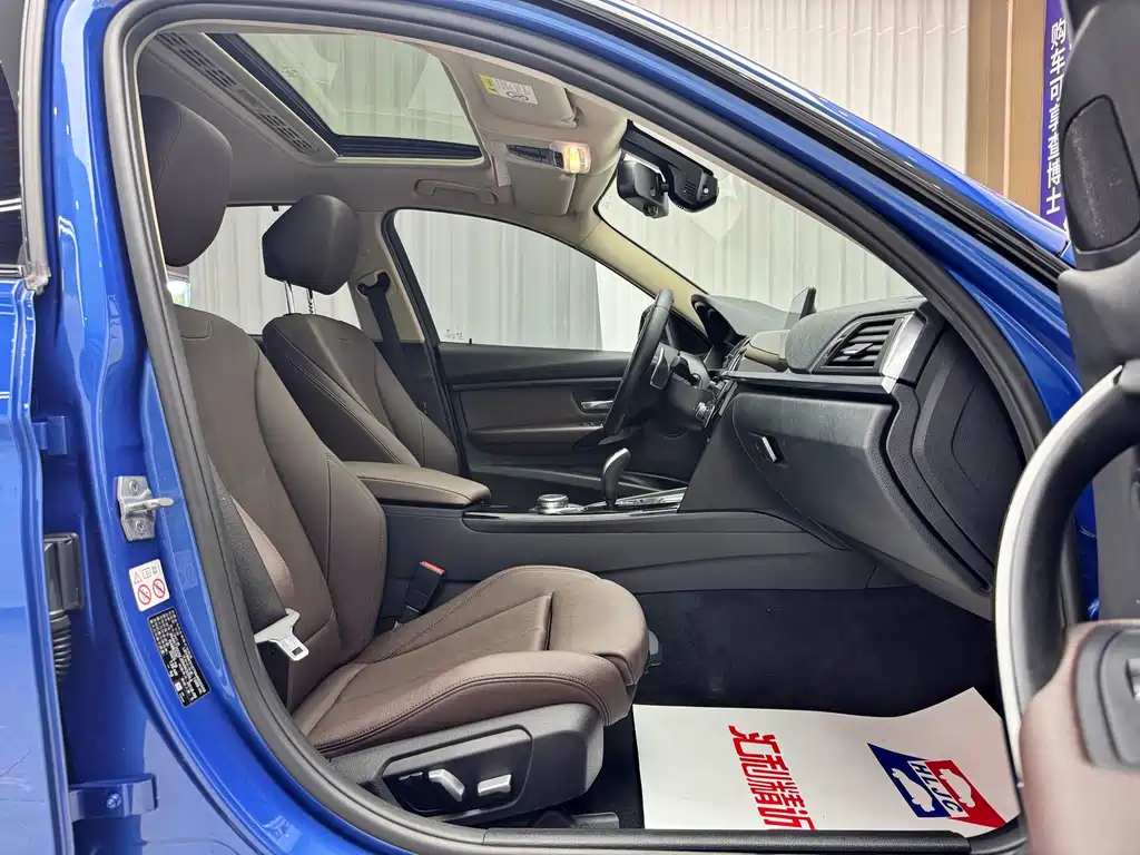 BMW 3 Series — миниатюра 17
