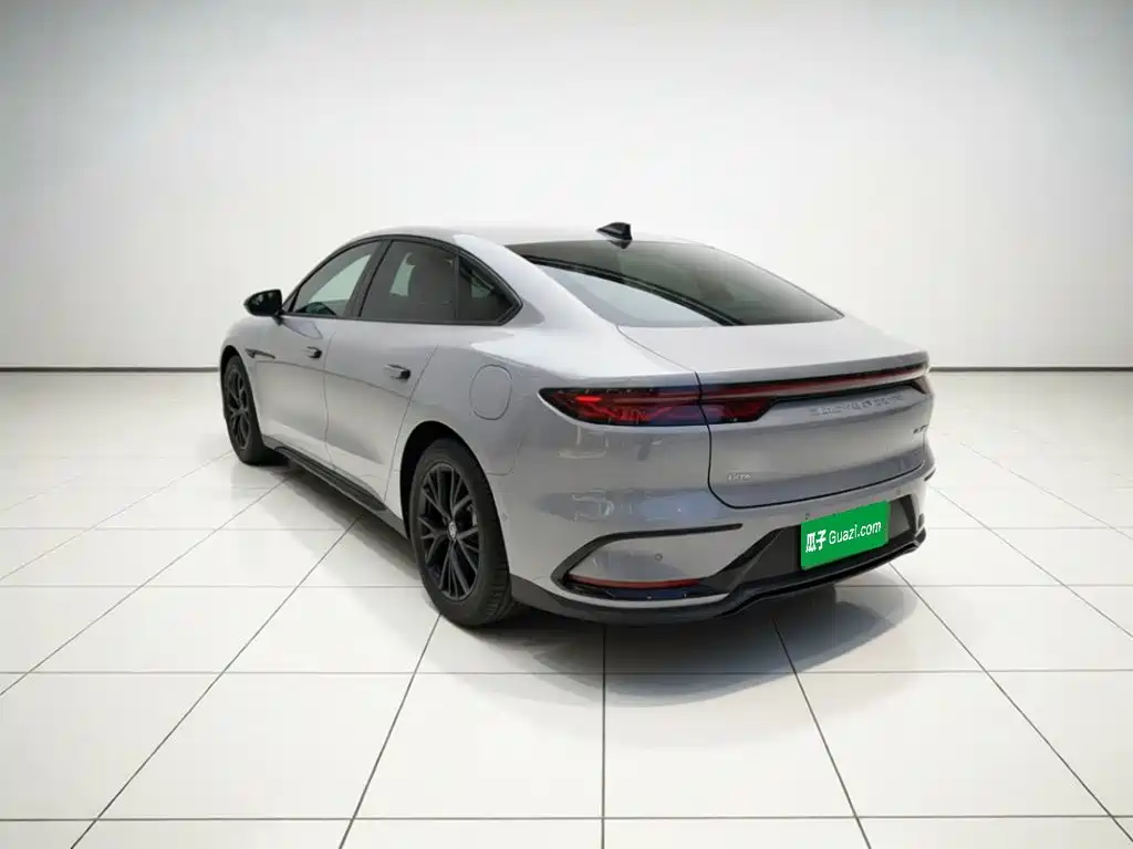 BYD Han — миниатюра 5