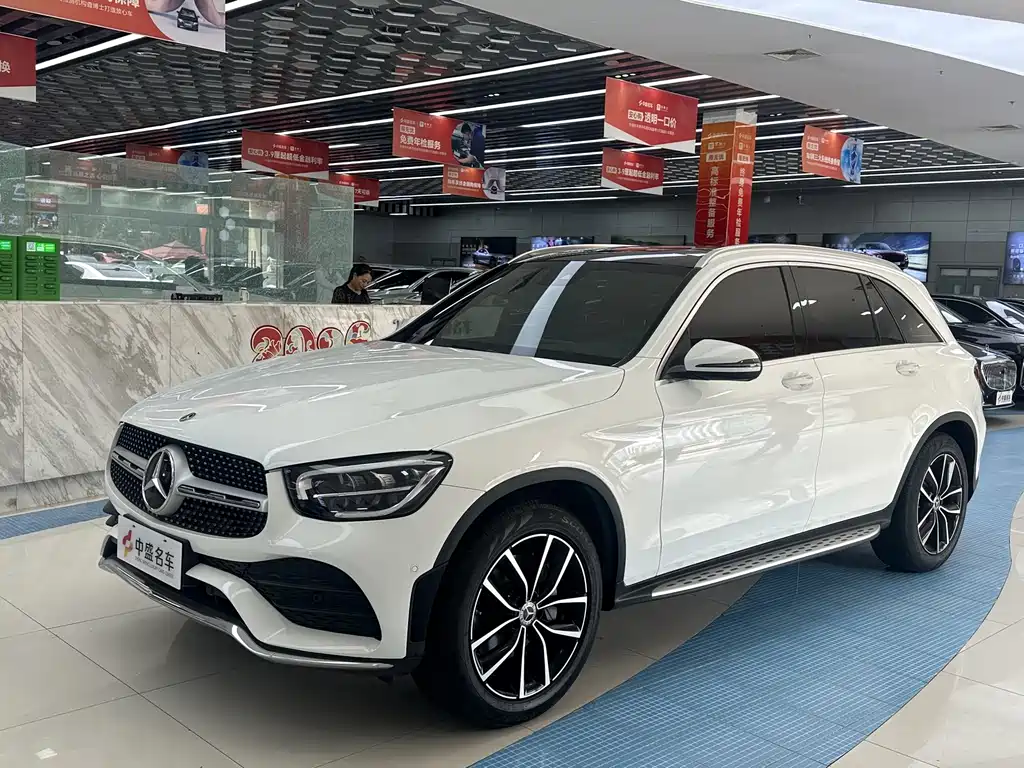 Купить Mercedes-Benz GLC