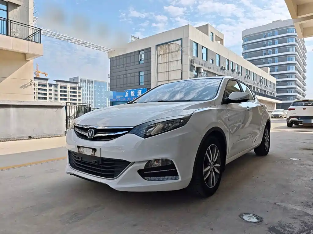 Changan Eado XT — миниатюра 2