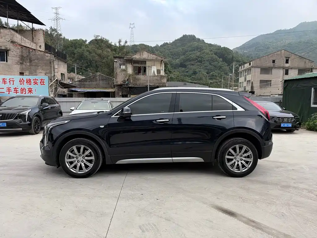 Cadillac XT4 — миниатюра 2