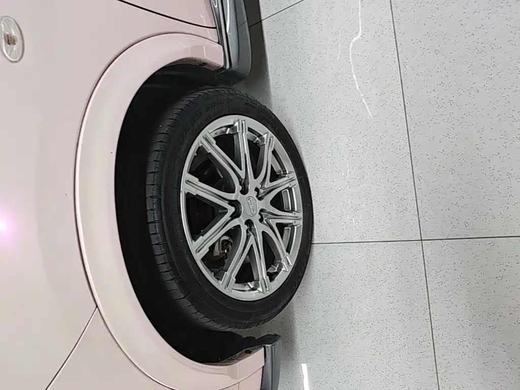 Infiniti ESQ — миниатюра 23