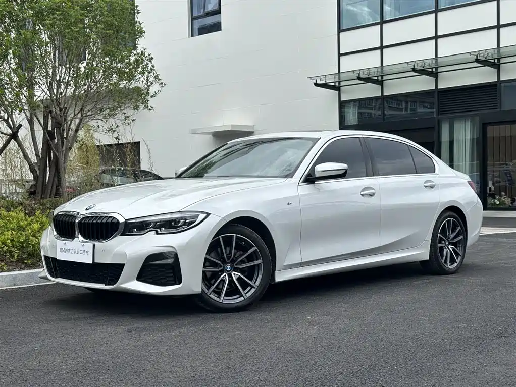 Купить BMW 3 Series