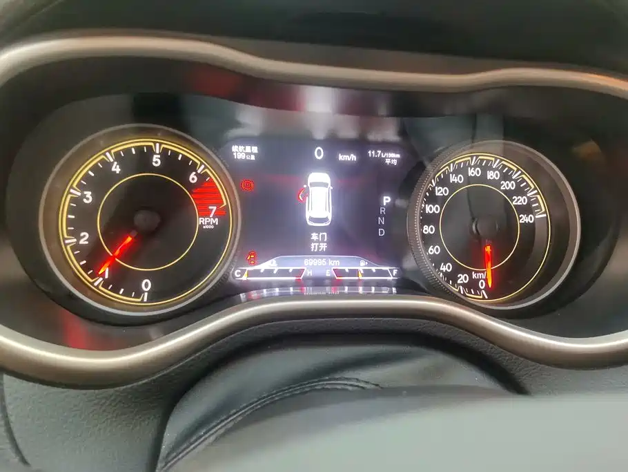 Jeep Cherokee — миниатюра 14