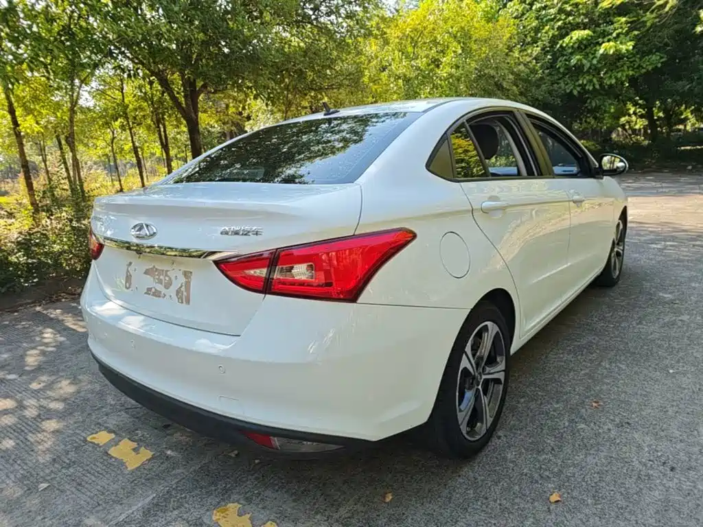 Chery Arrizo 5 — миниатюра 7