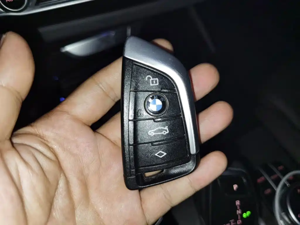 BMW X3 — миниатюра 9