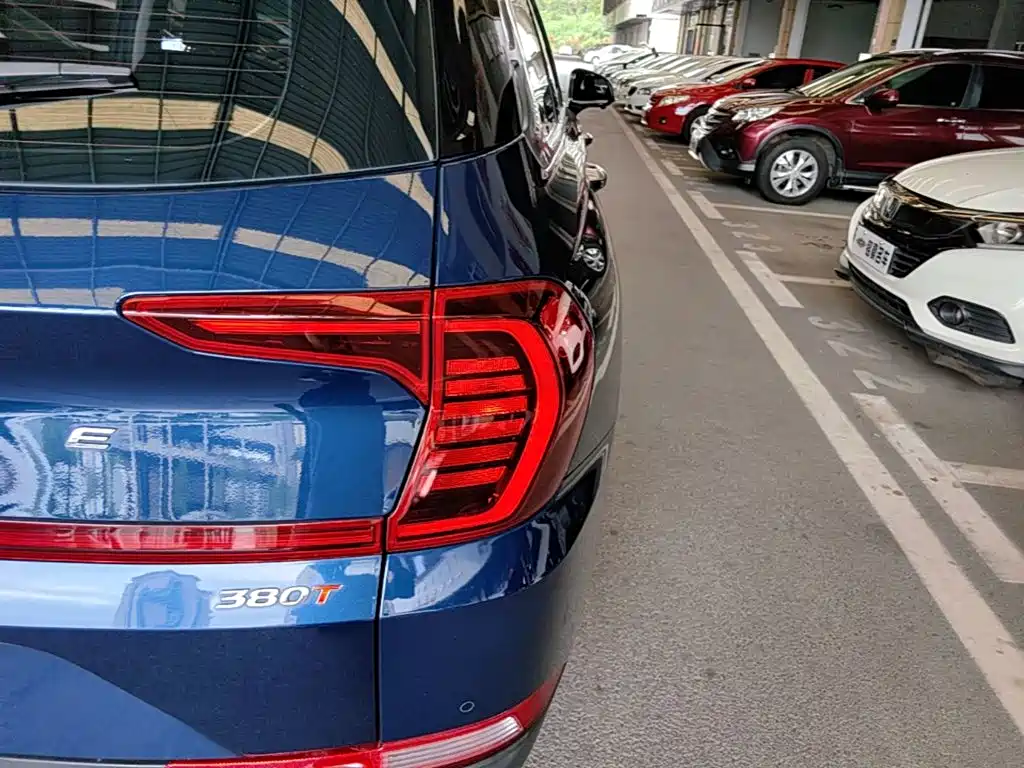 Hyundai Santa Fe — миниатюра 8