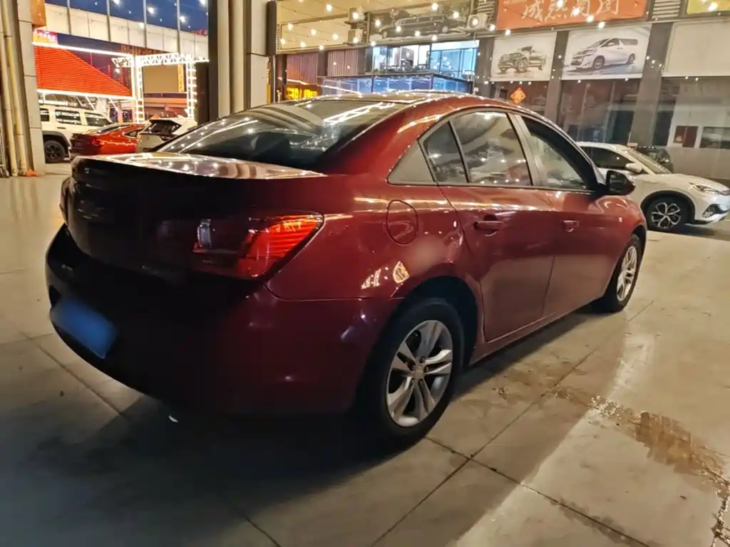 Chevrolet Cruze — миниатюра 7