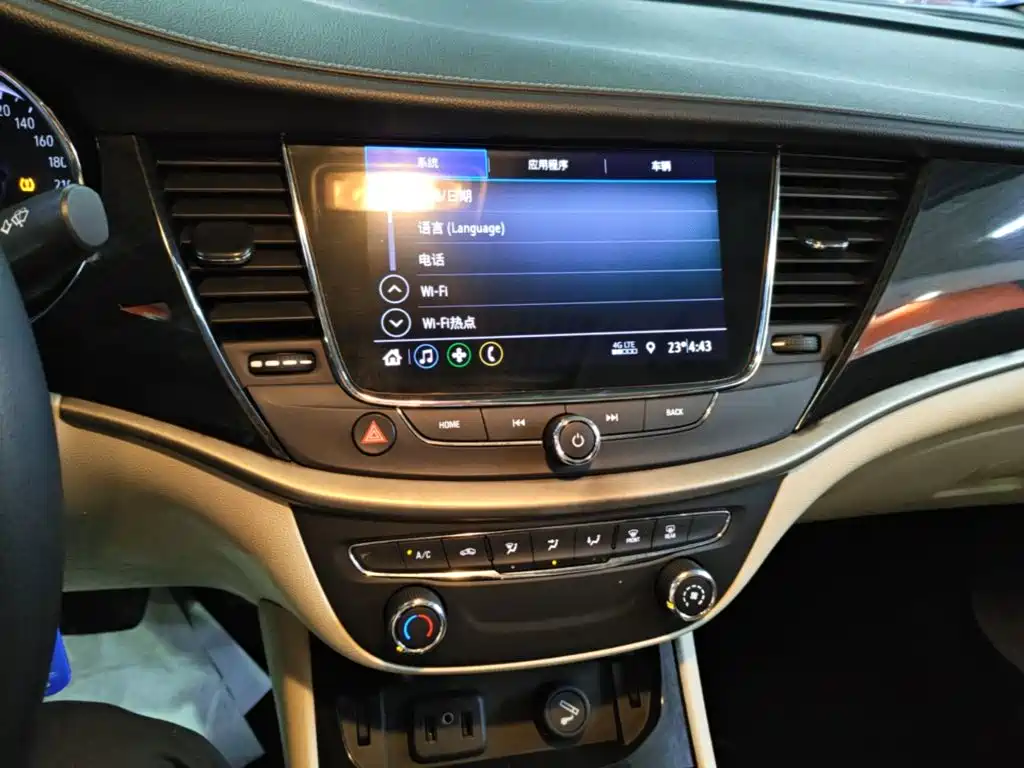 Buick Verano — миниатюра 13
