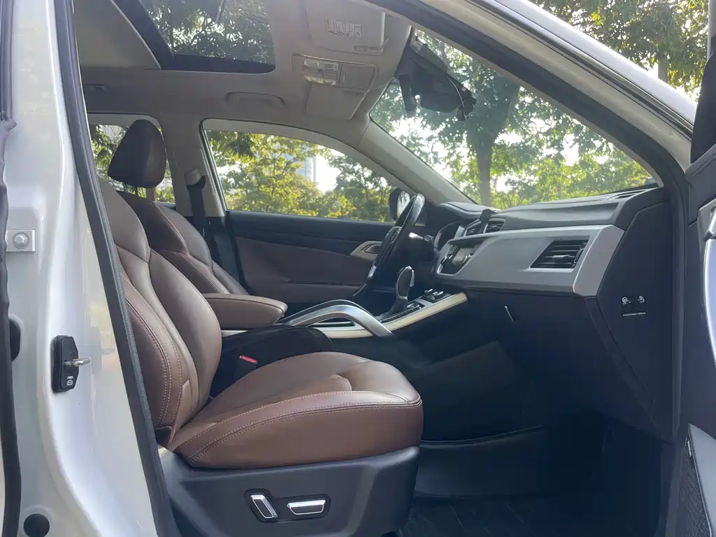 Geely Boyue — миниатюра 14