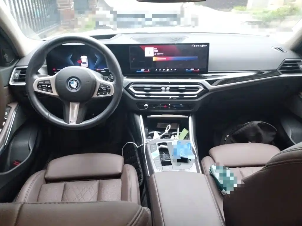 BMW i3 — миниатюра 13