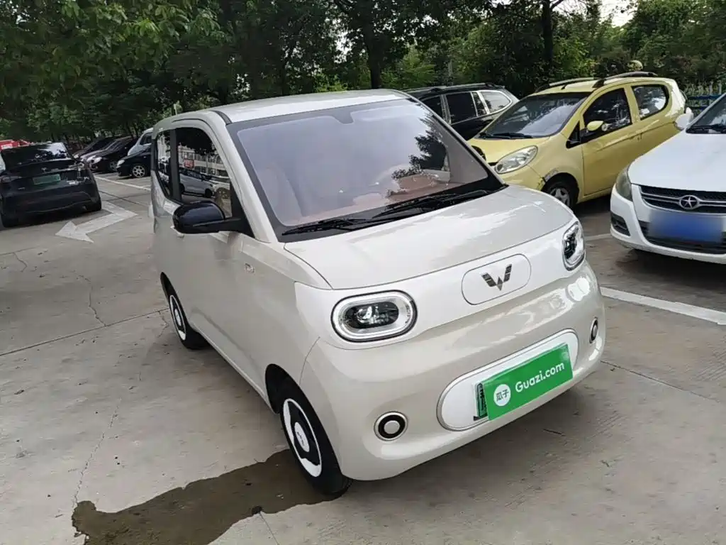 Wuling MINIEV — миниатюра 4