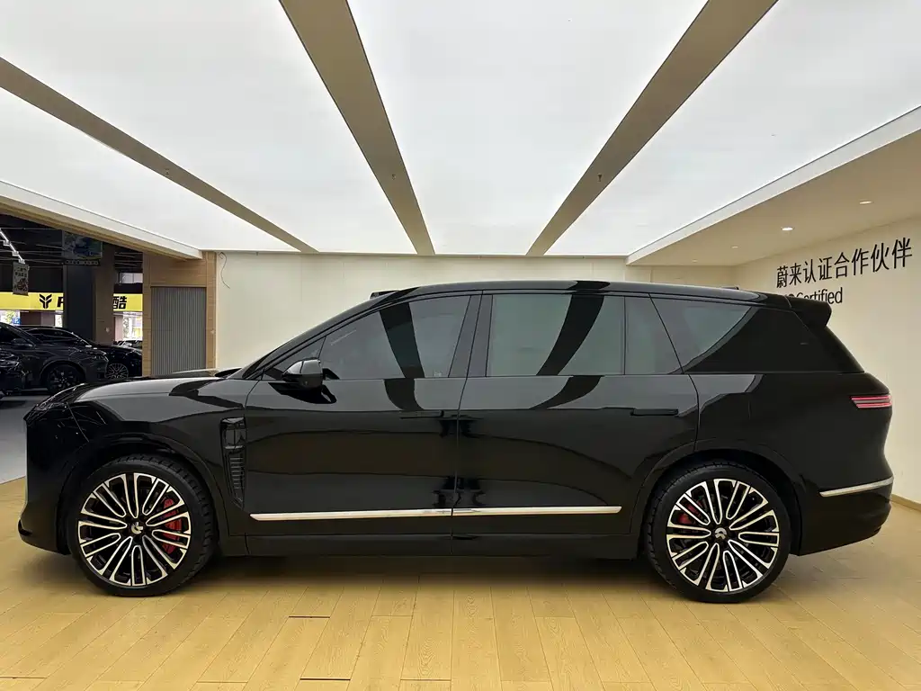 NIO ES8 — миниатюра 18