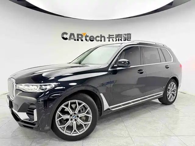 2020 BMW X7