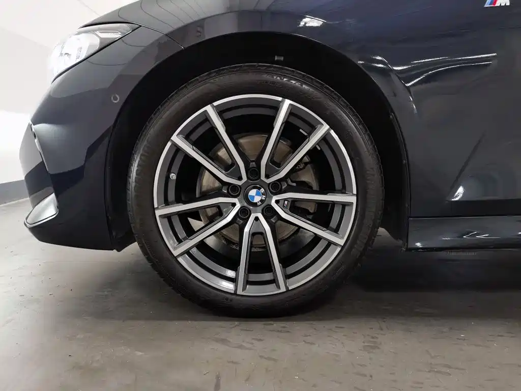 BMW 3 Series — миниатюра 17