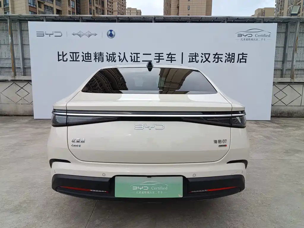 BYD Seal 07 DM-i — миниатюра 19