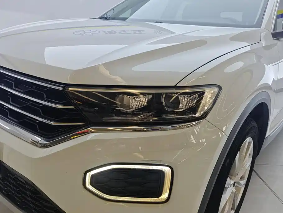 Volkswagen T-Roc — миниатюра 5