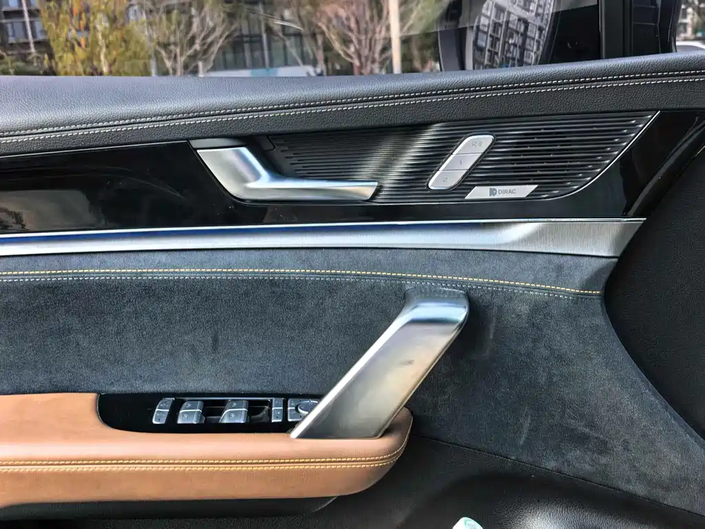 BYD Tang New Energy — миниатюра 7