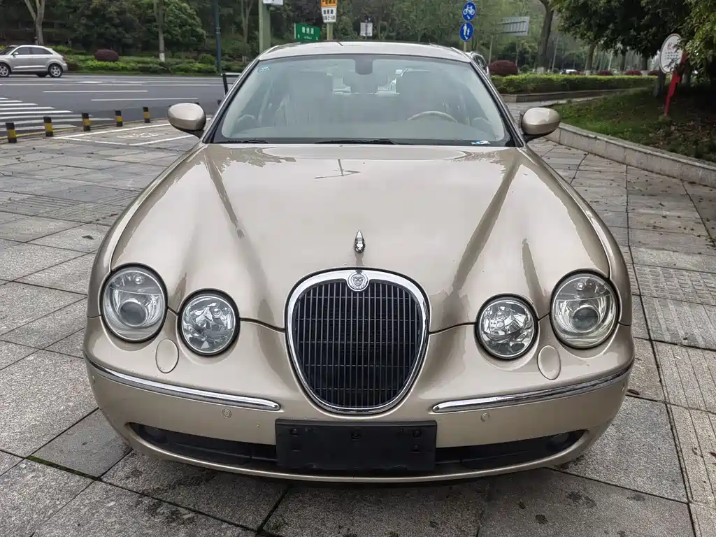 Jaguar S-TYPE — миниатюра 3