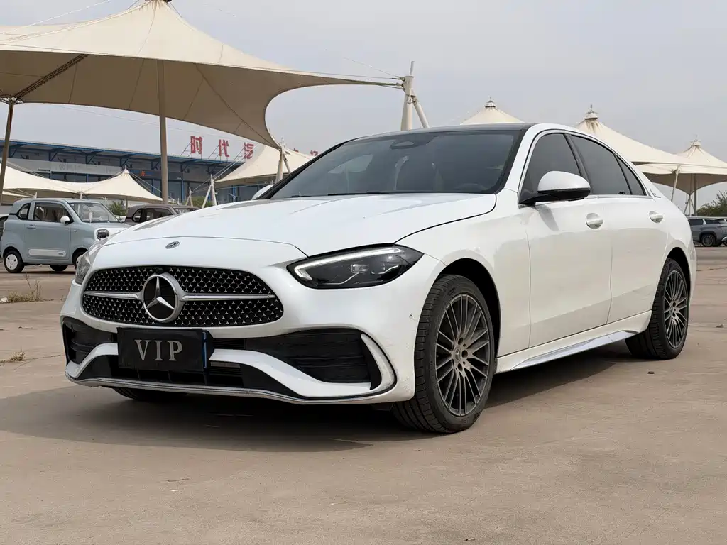 Mercedes-Benz C-Class — миниатюра 3